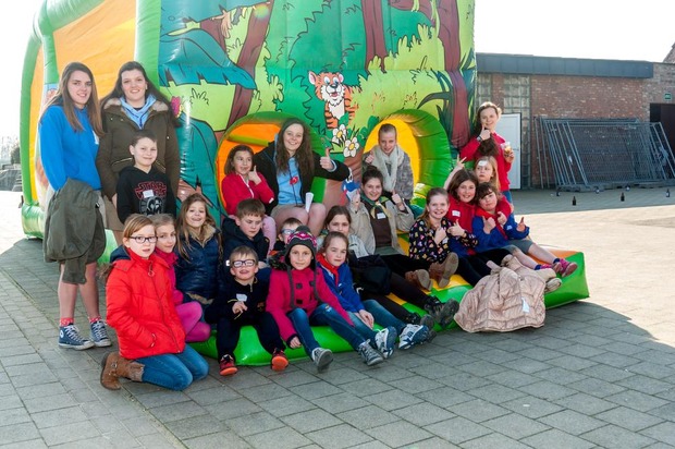 Zonnige Dag van het Kind in het JOC in Izegem - © Wim Claerhout Zonnige Dag van het Kind in het JOC in Izegem - © Wim Claerhout