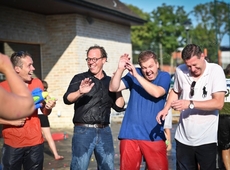 Groot Waterballonnengevecht - Foto: Joke Couvreur
