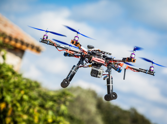West-Vlaams gouverneur wil drones geïntegreerd inzetten bij hulpverlening en noodplanning West-Vlaams gouverneur wil drones geïntegreerd inzetten bij hulpverlening en noodplanning