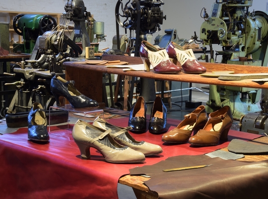 nederlandse_schenking_eperon_dor nederlandse_schenking_eperon_dor