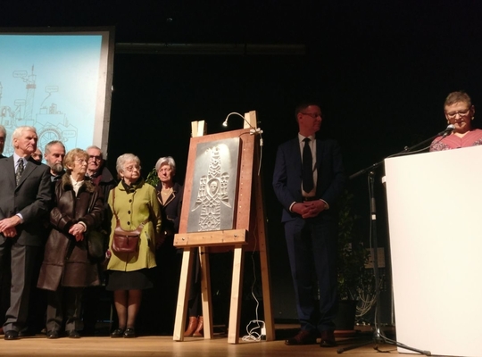 Izegemse gidsen nemen Cultuurtrofee 2017 in ontvangst Izegemse gidsen nemen Cultuurtrofee 2017 in ontvangst